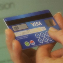 Safety first – Mit sicheren Kreditkarten in den Sommer