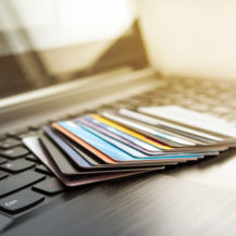 Kostenlose Kreditkarten im Test – Nur 6 Karten sind konsequent gebührenfrei