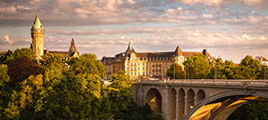 Geld abheben und bezahlen in Luxemburg